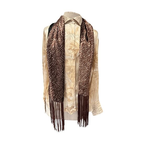 Collection XIIX LTD. Leopard Print Brown & Cream Scarf With Fringe Edges - Picture 2 of 8